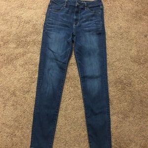 American Eagle Skinny Jeans (Womens)